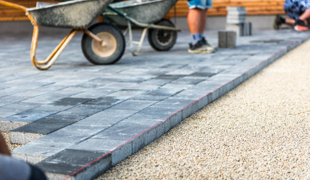 Best Professional Driveway Pavers  in Lake City, FL